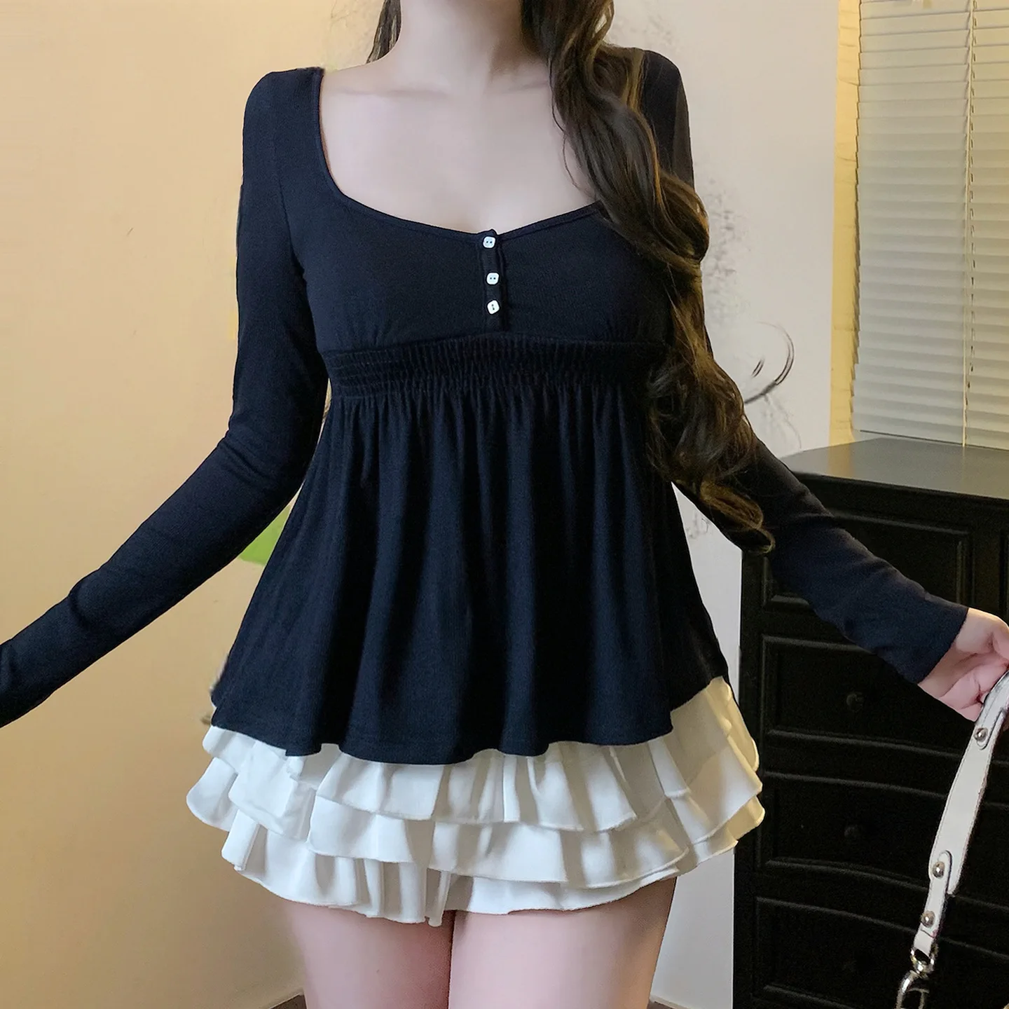 

Gtpdpllt Sweet Button Square Neck Ruched Women's T Shirt Long Sleeve Tops Woman Fall Knit T-Shirts Cutecore Casual Clothes