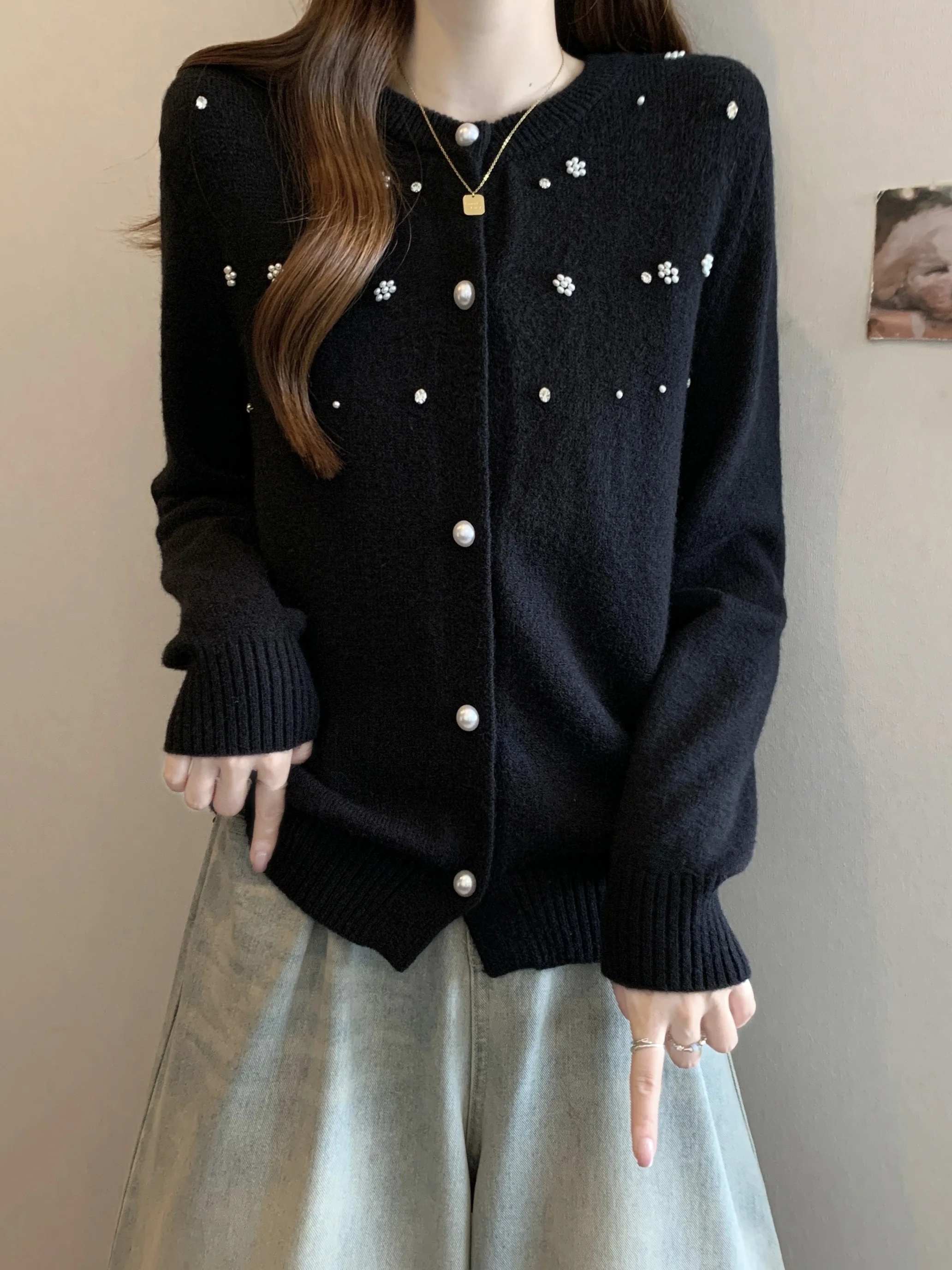 Heavy Embellished Knitted Short Cardigan Sweater Women's Spring Autumn plus Size Slimming Design Comfortable Soft Korean Style