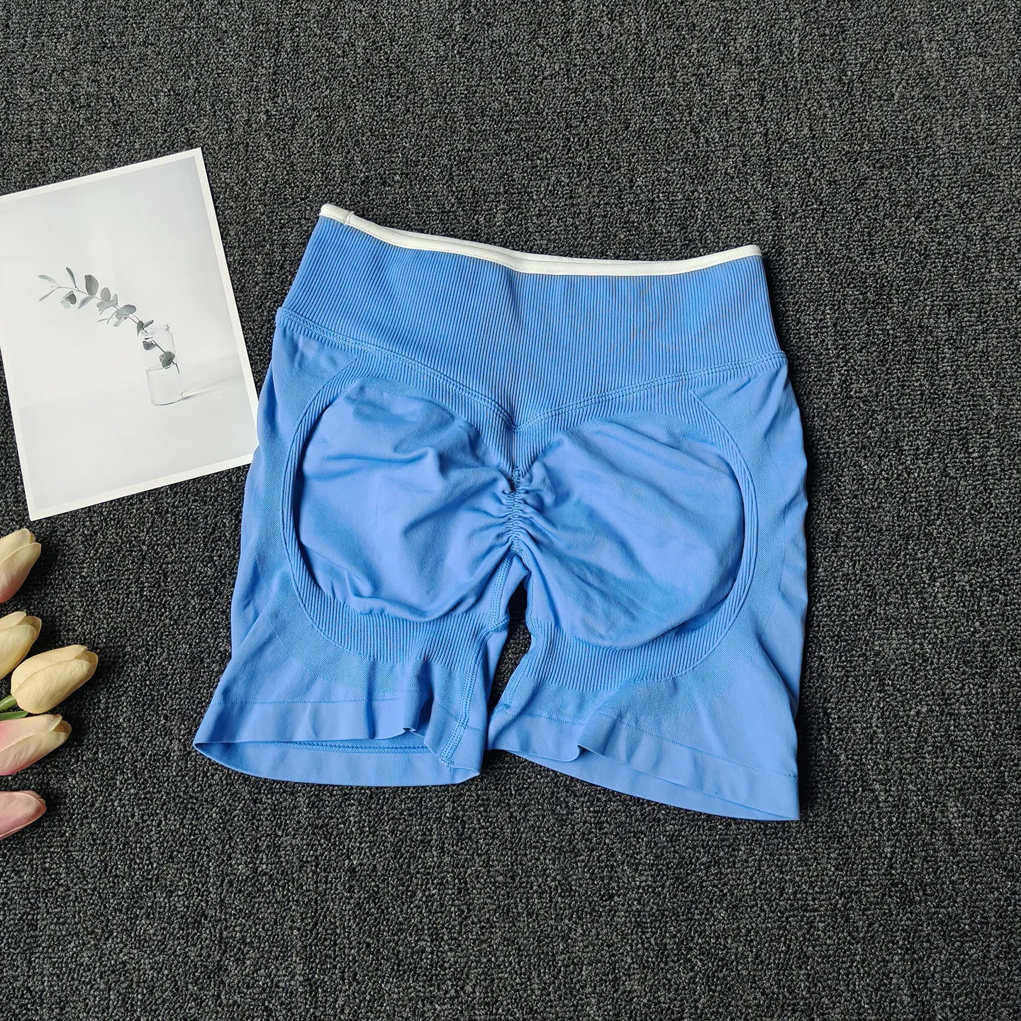 Seamless Yoga Shorts for Women, High Waist Color Block Design, Butt Licking Quick Dry Training Shorts image 3