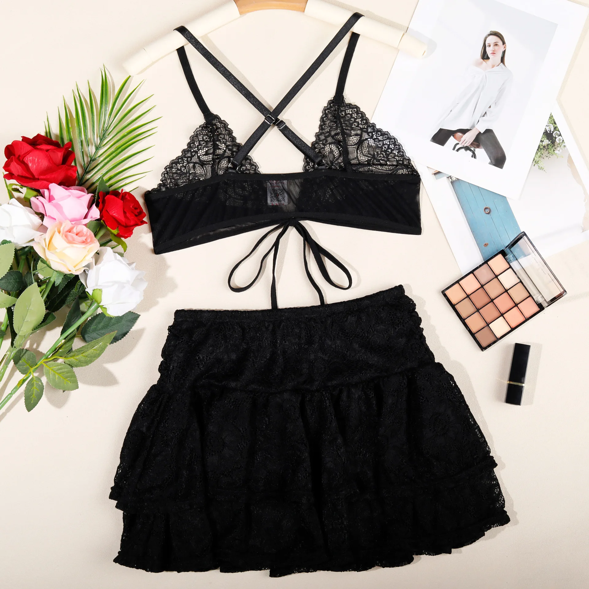 ملابس داخلية مثيرة أوروبية وأمريكية جديدة لعام 2025، تطريز شبكي مع حلقة فولاذية، مجموعة صغيرة مكونة من قطعتين، مجموعة ممتعة 2010