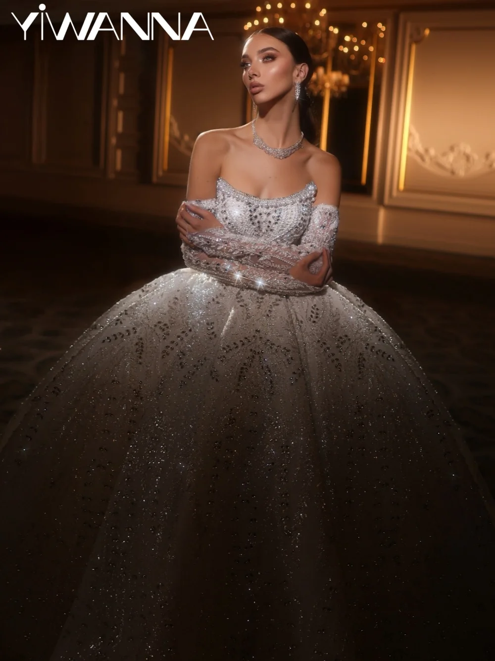 Princess Luxurious Beaded Wedding Dress Detachable Sleeve Dreamy Strapless Bridal Gown Customized Chic Crystal Dresses For Bride