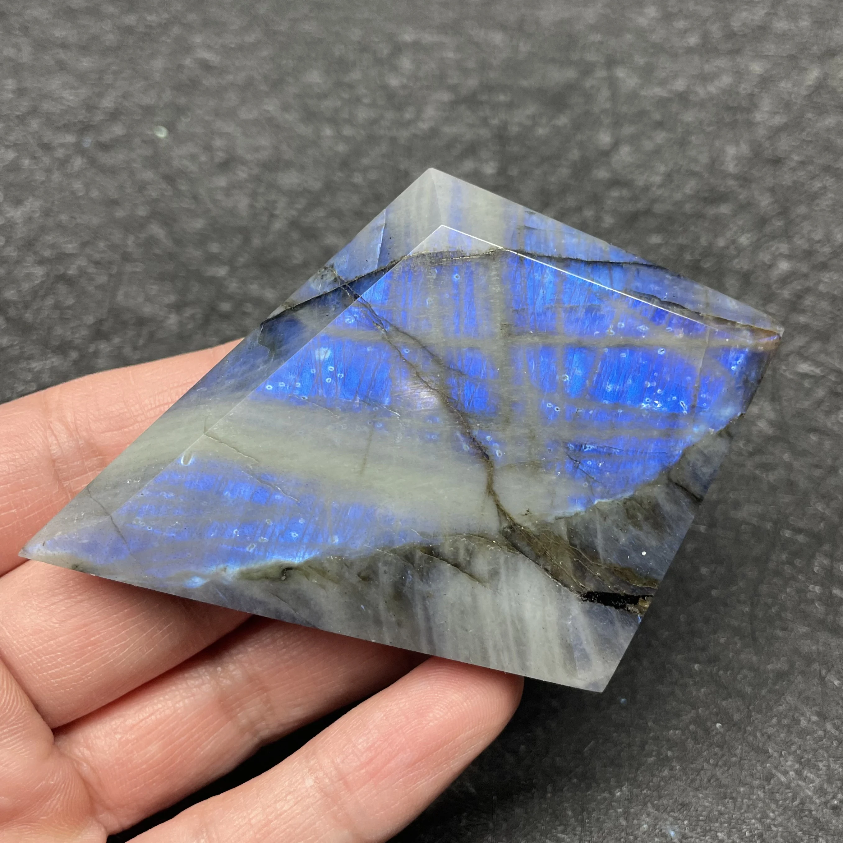 

116g Natural Stone Labradorite Home Decoration Rough Polished Quartz Crystal Reiki Healing B8