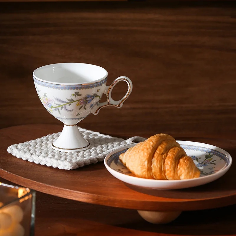

DSA relief flower vine coffee cup saucer retro high value Phnom Penh bone china mug ceramic restaurant teacup
