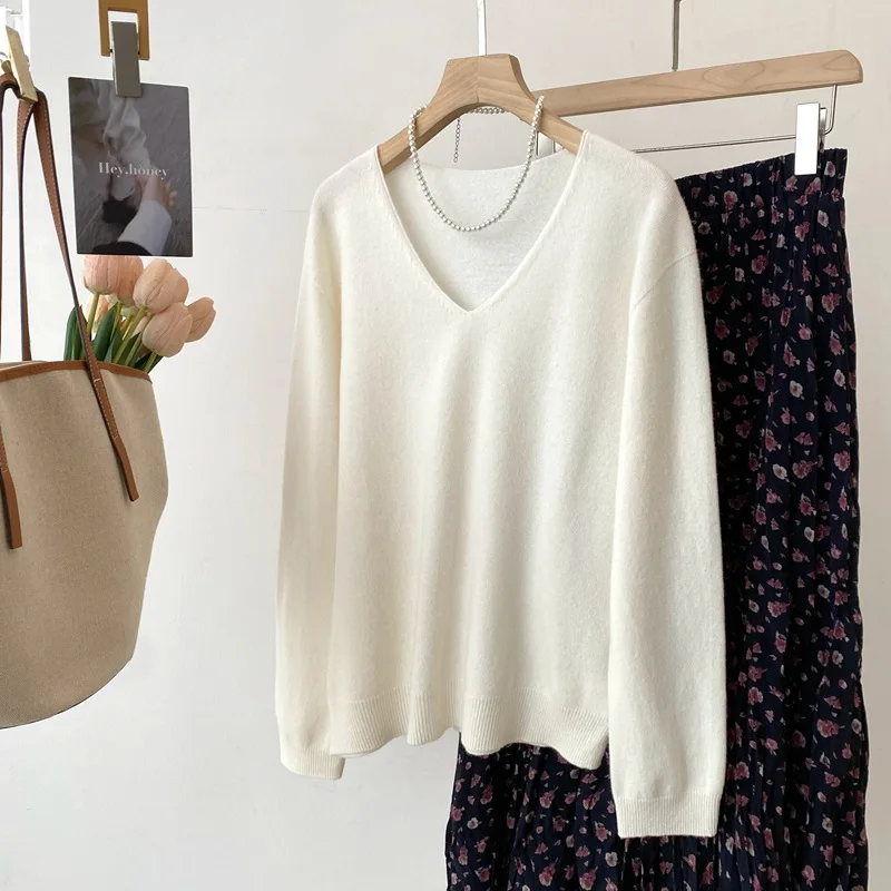 Dave&di Early Spring New Seamless One-piece Ready To Wear 100 Sheep Wool V-neck Simple Temperament Knitted Sweater Top