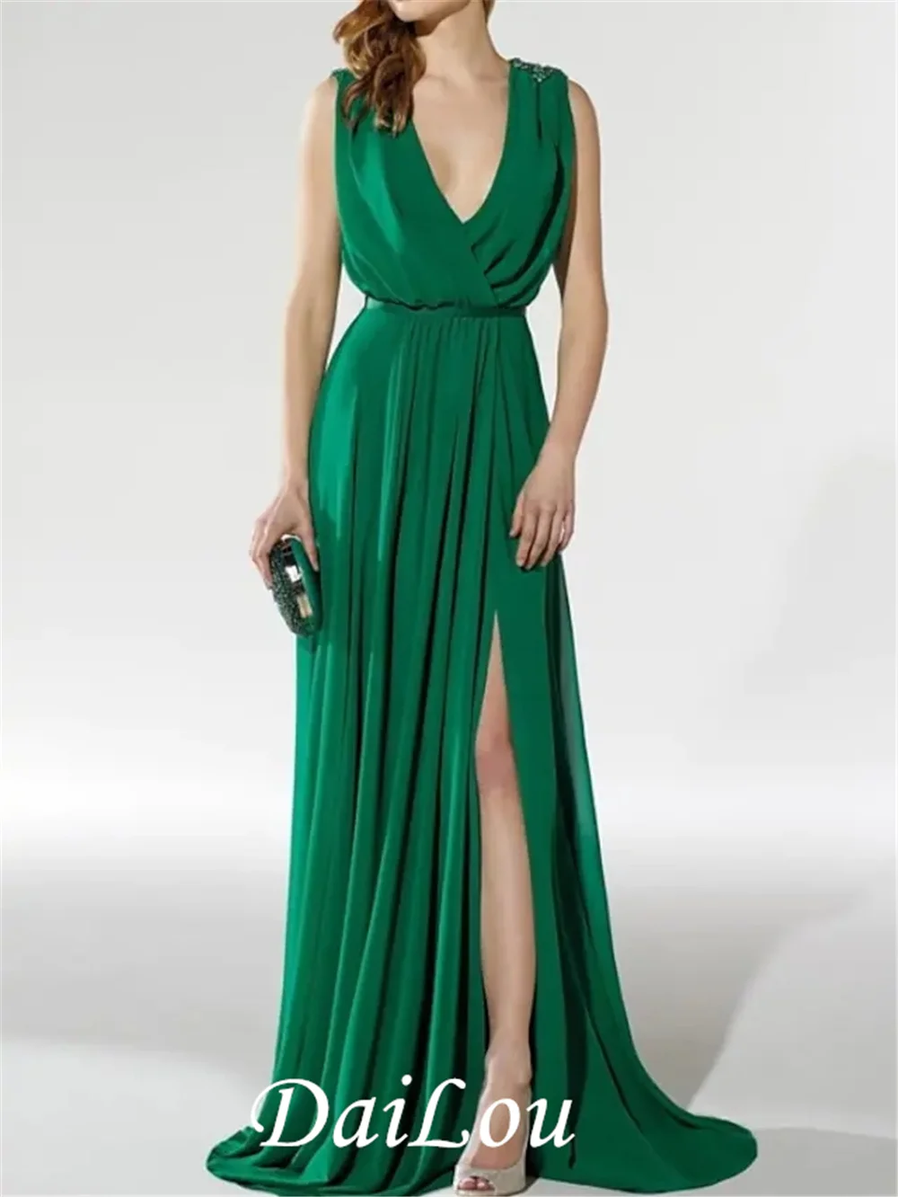 

A-Line Empire Sexy Wedding Guest Formal Evening Dress V Neck Sleeveless Sweep / Brush Train Chiffon with Pleats Slit