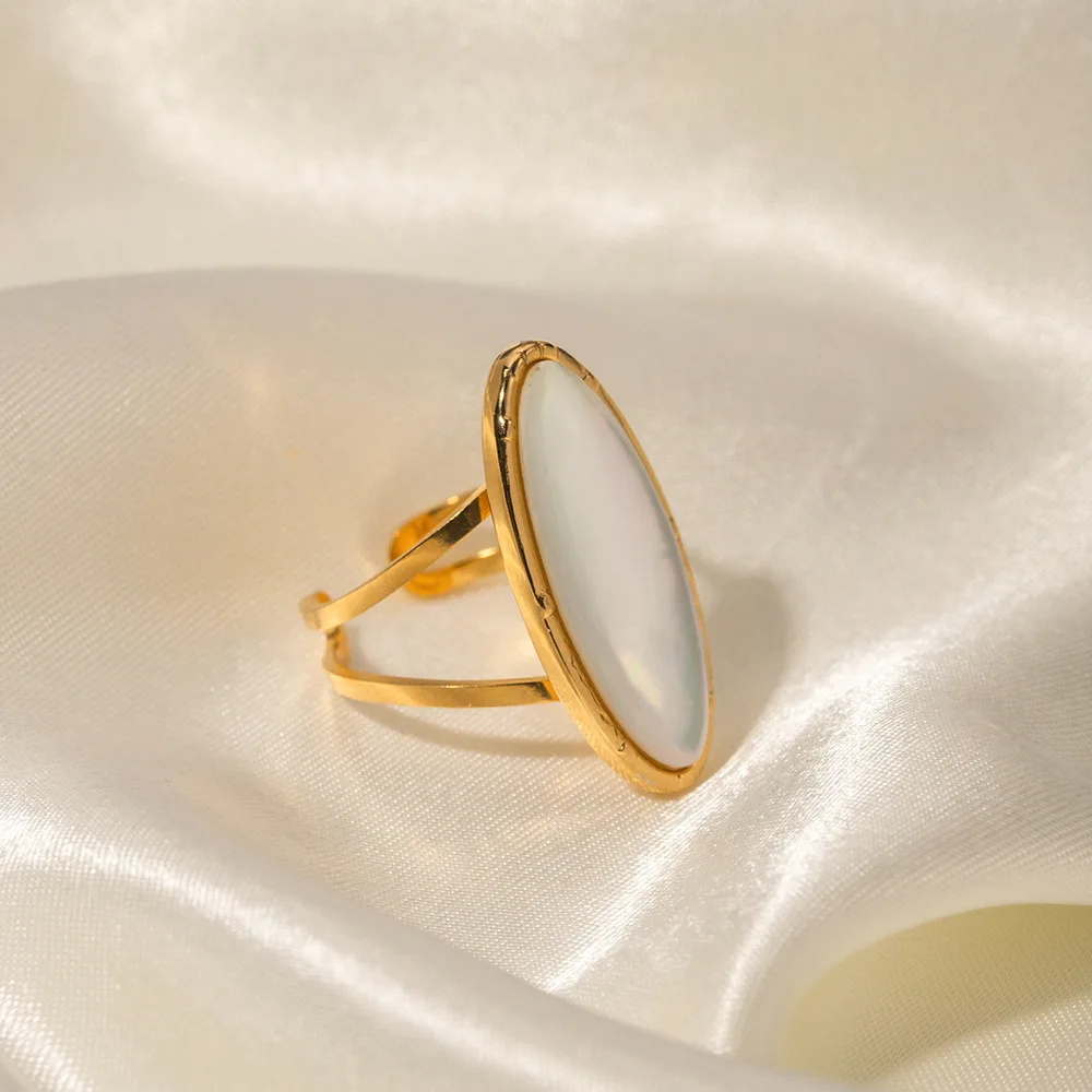 

Trendy Personalized Stainless Steel Ring with Natural White Shell Oval