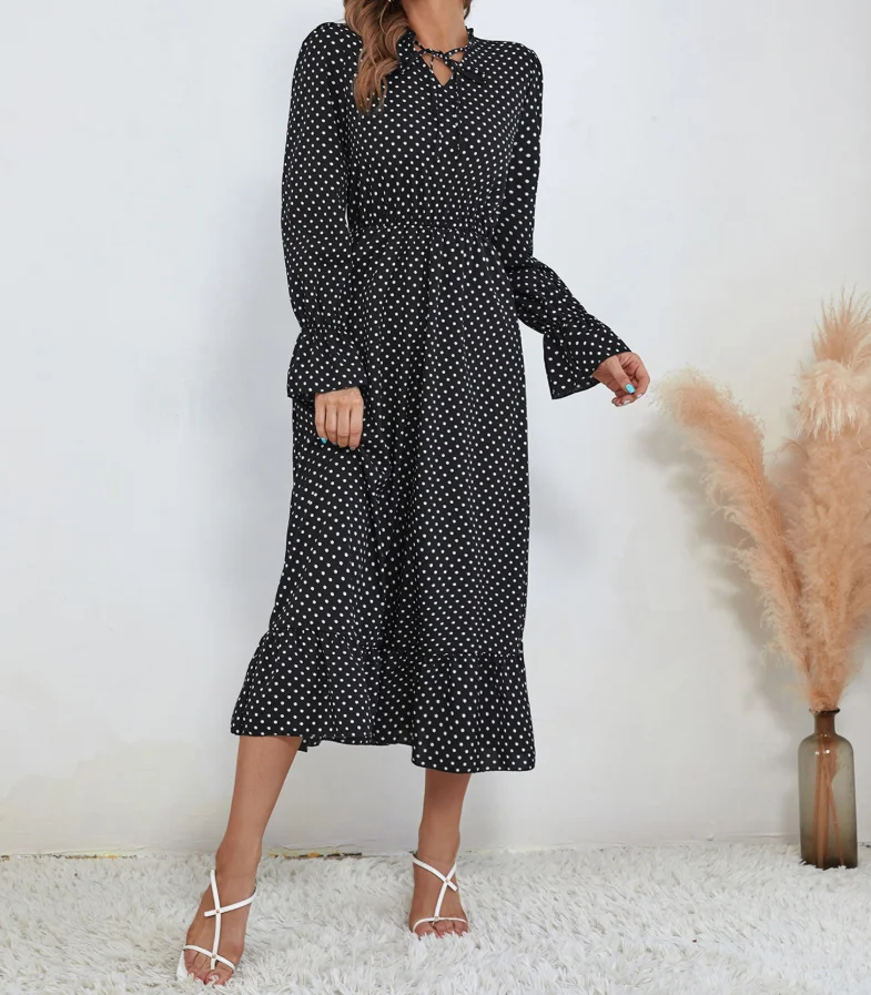 

Autumn French Classic Polka Dot Printed Flared Sleeve Dress for Women, Fashionable and Elegant High Waisted A-Line Dress