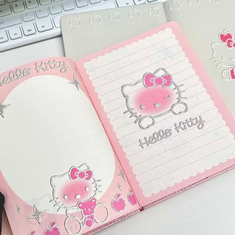 Блокнот Hello Kitty с цветными страницами для студентов — изображение товара