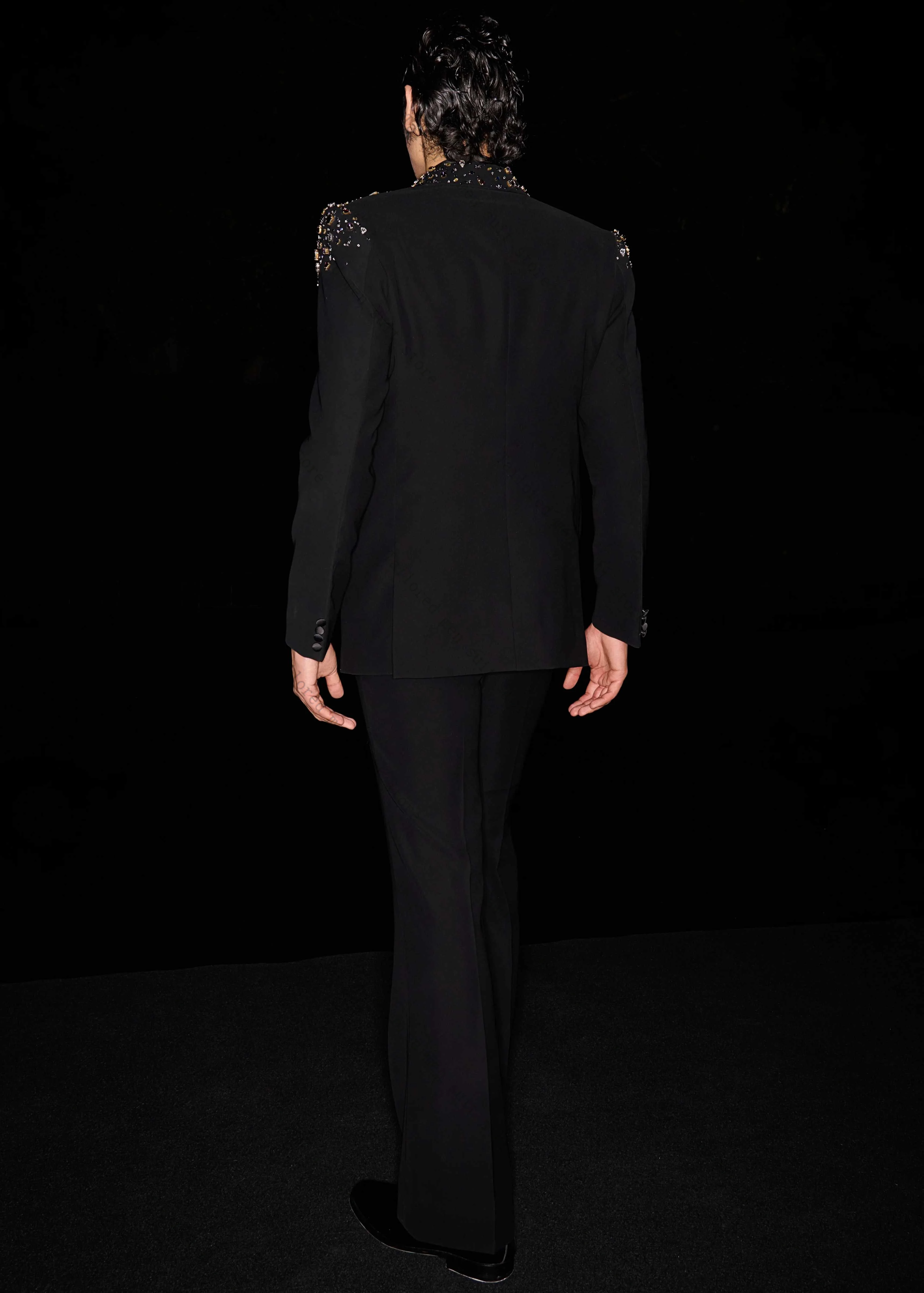 الحجر الأسود بلورات الرجال الدعاوى مجموعة 2 قطع السترة + السراويل بنطلون الزفاف البدلات الرسمية سترة مكتب الأعمال العريس معطف الذكور