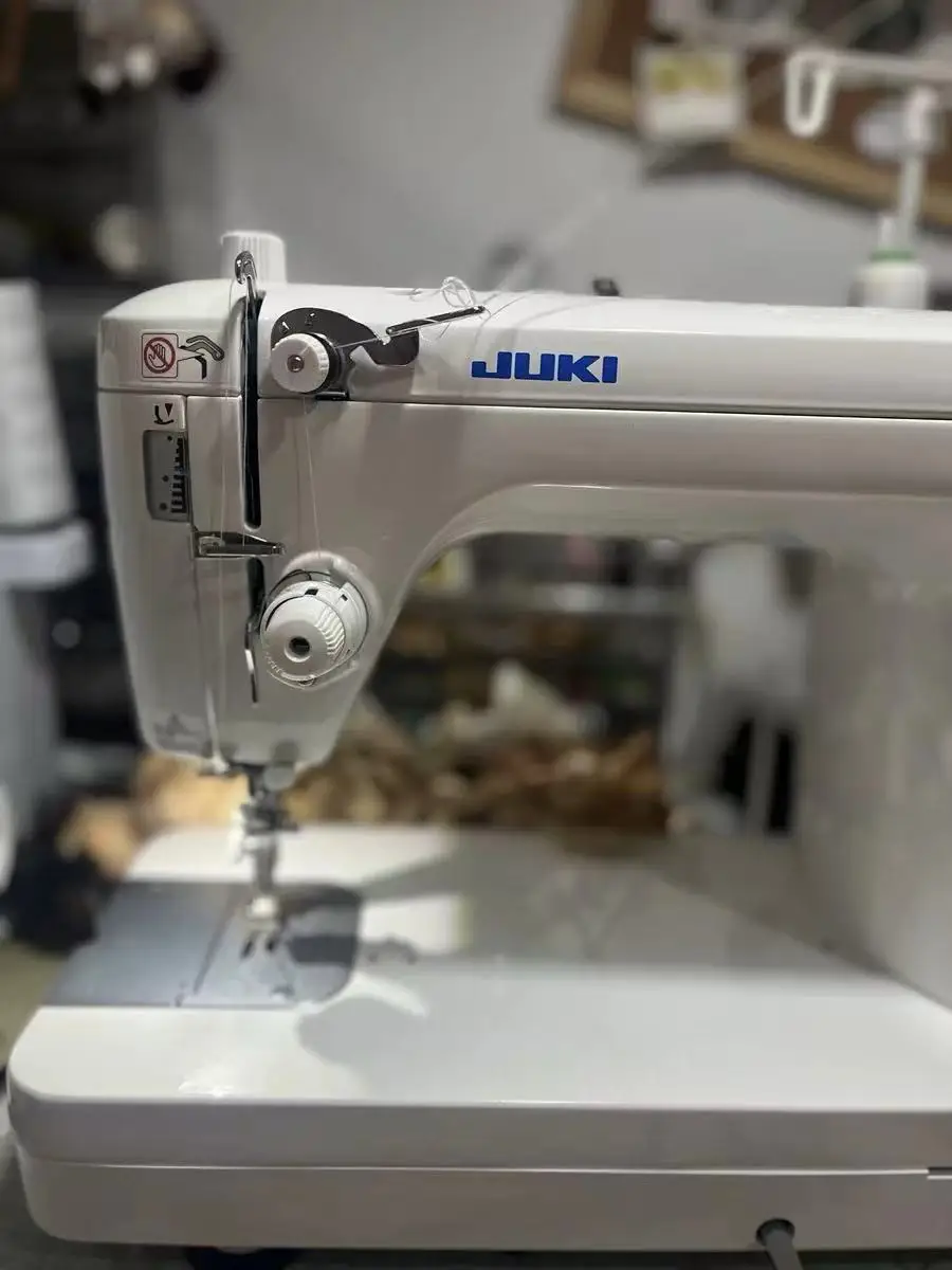 New Jukis TL-2010Q Mid Arm Quilting and Piecing Machine 2010 One Needle Lockstitch Portable Sewing Machine
