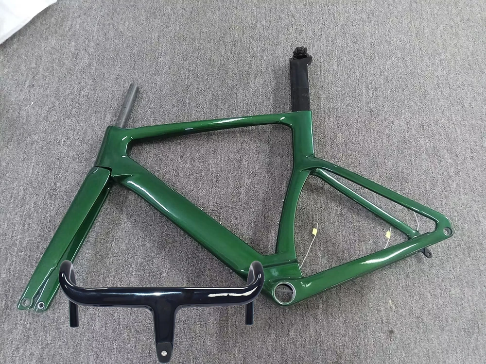 

2025 Новейший 700C полностью скрытый шоссейный велосипед, полностью углеродное волокно, сквозная ось, дисковый тормоз, велосипедная рама, карбоновый руль, вилка, подседельный штырь