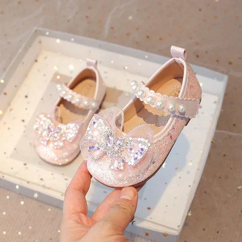 

2025 Toddler Slip on Sandals Girls Children Shoes With Diamond Shiny Sandals Shoes Bow High Heels Slippers for Girls Stylish