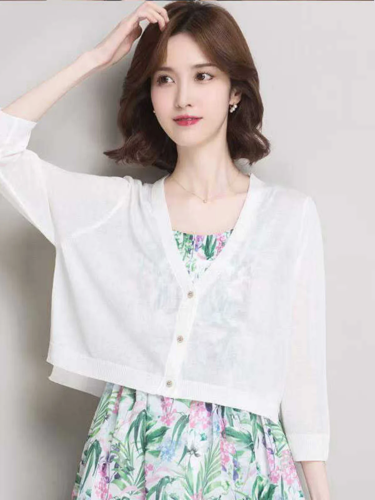 Ice Silk Knitted Cardigan Women's Thin Short Outerwear Summer Skirt Matching Slimming Shawl Air Conditioning Sweater Commute ...
