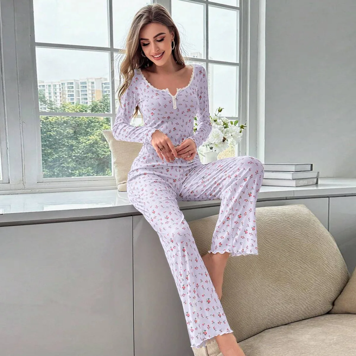 

Autumn Winter V-Neck Sexy Long-sleeved Trousers Pajamas Floral Print Sleepwear 2PCS Home Clothes For Women Casual Home Wear