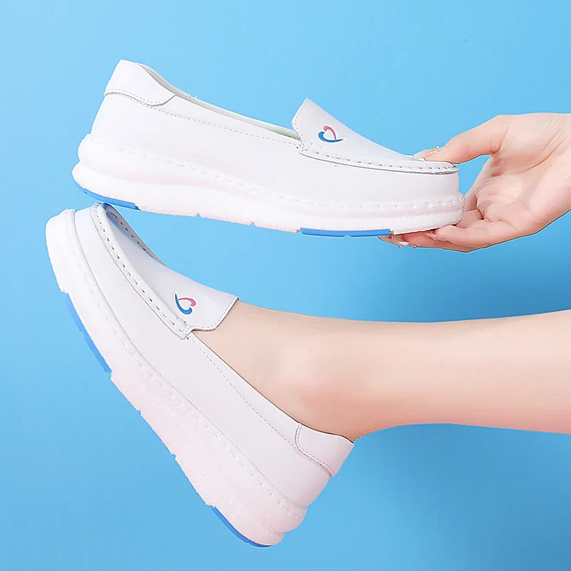 

Туфли женские из натуральной кожи, дышащие, на мягкой подошве, толстая нескользящая, для медсестер-попкорн, удобная медицинская Рабочая обувь