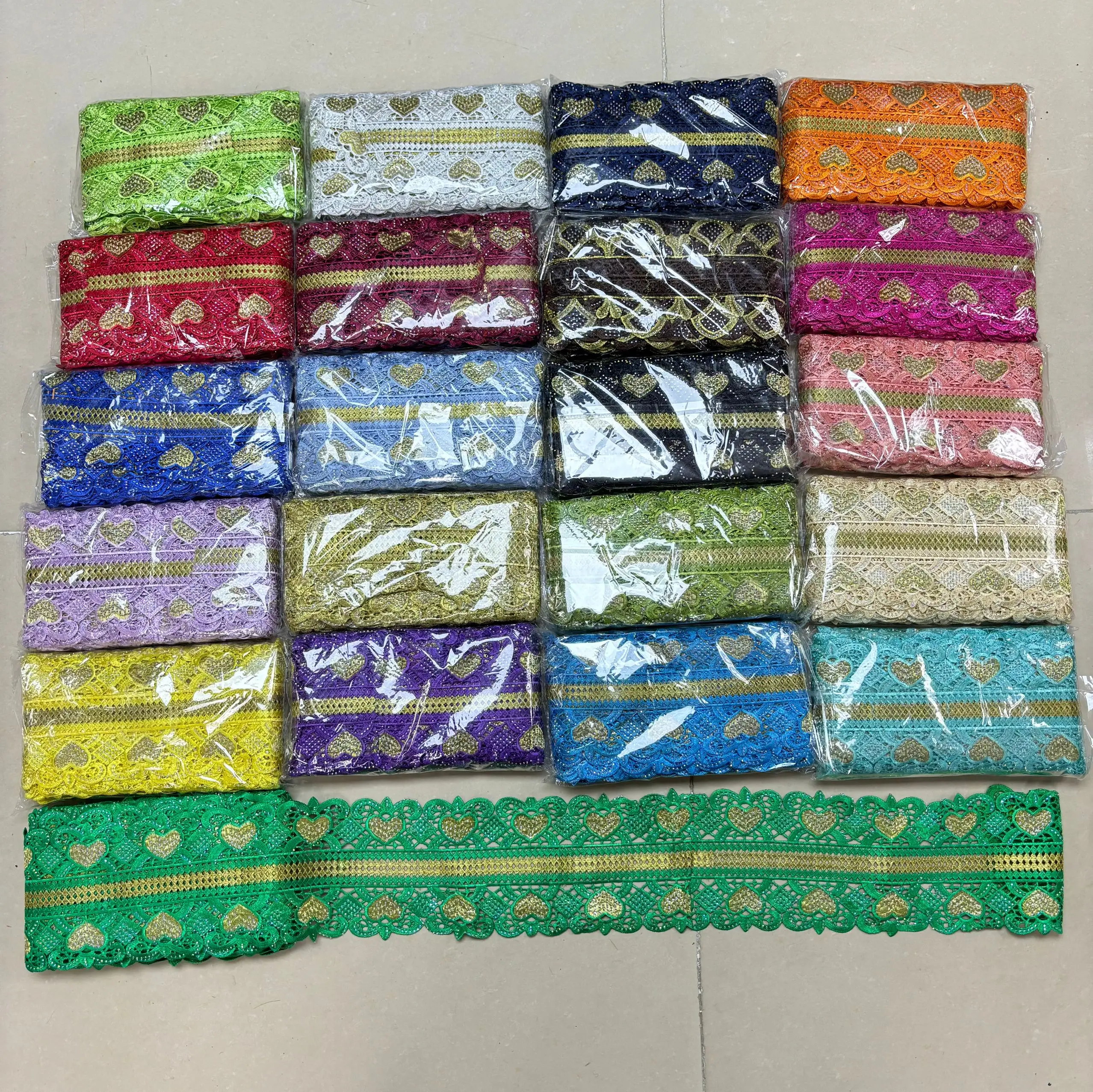 10Yards Newest Embroidered Water Soluble Lace Ribbon DIY Apparel Sewing Fabric Handmade Crafts Rhinestones Lace Tape 58-19