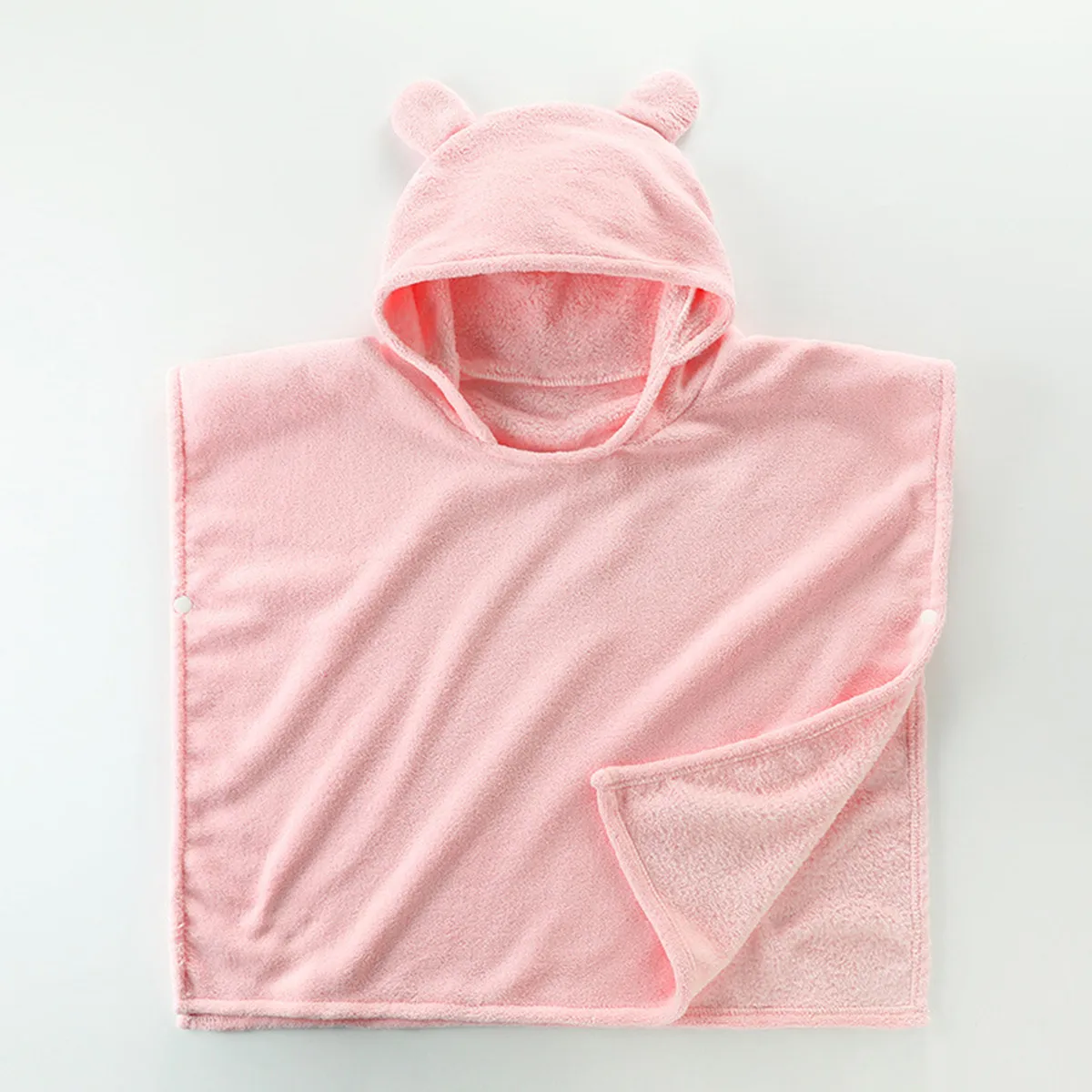 poncho-da-bagno-con-cappuccio-per-bambini-realizzato-in-morbido-tessuto-assorbente-in-microfibra-ecologica-con-simpatici-disegni-di-animali