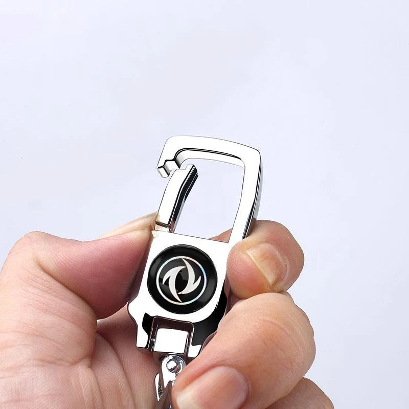 Metal Car Keychain Pendant Key Chain Car Keyring for Dongfeng DFM DFSK H30 Corss T5l Glory S30 Sx5 580 Accessories 2024 Logo