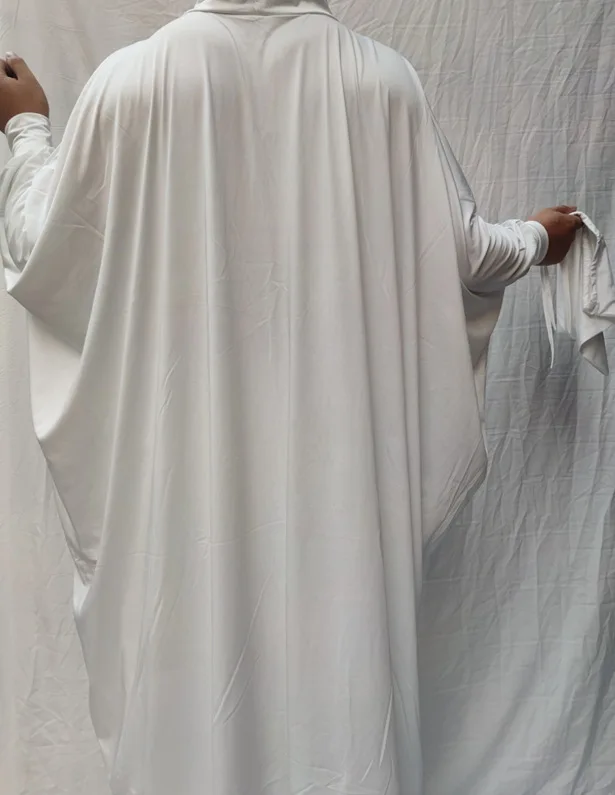 2025 Ramadan Kebaya Dubai solide modeste islamique moyen-orient et asie du sud-est vêtements pour femmes musulmanes avec manches chauve-souris à capuche