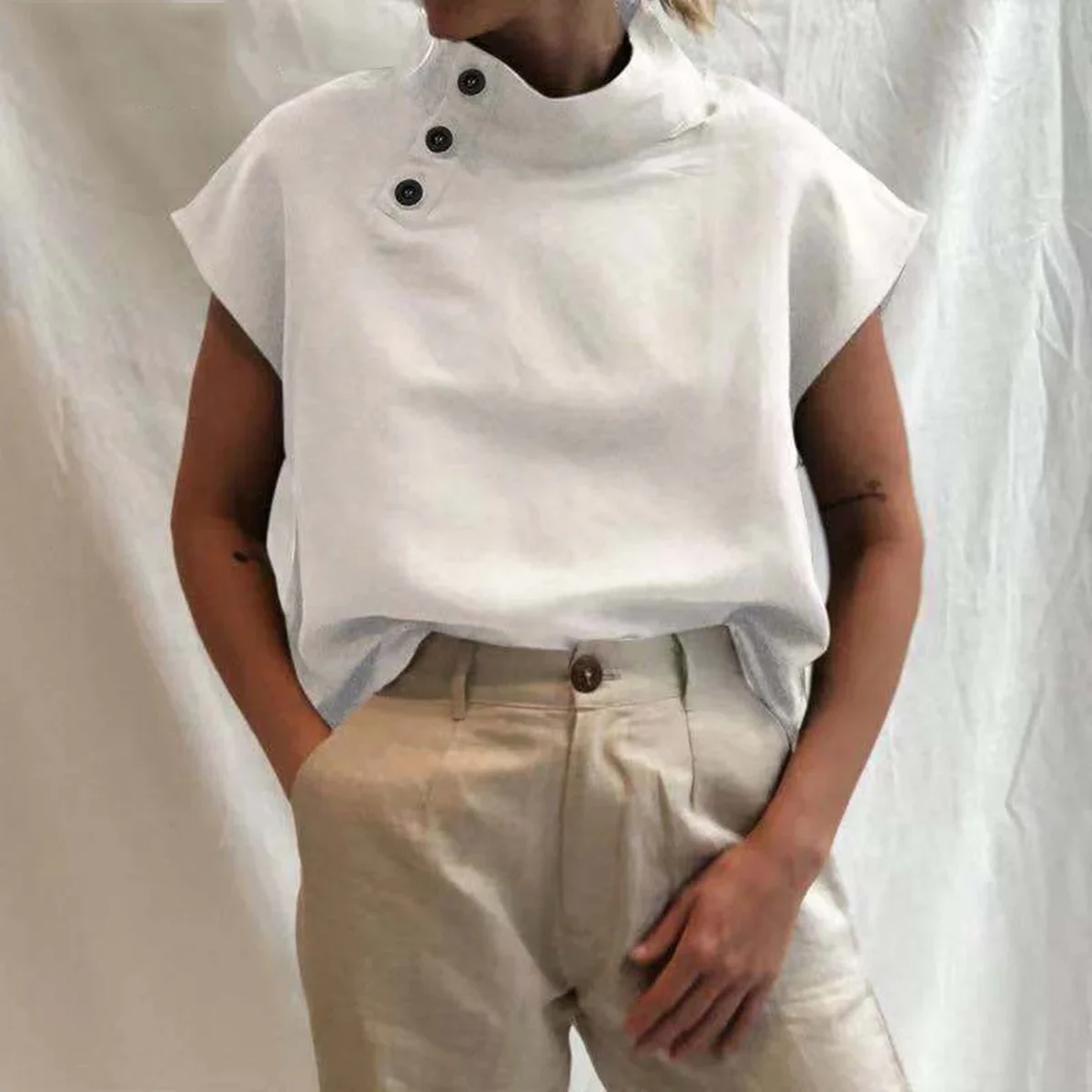 

2025 New Summer Female Buttoned Solid Color Stand Collar T-shirts Cap Sleeves Chic Urban Fashion Casual Cotton Linen Tops Tees