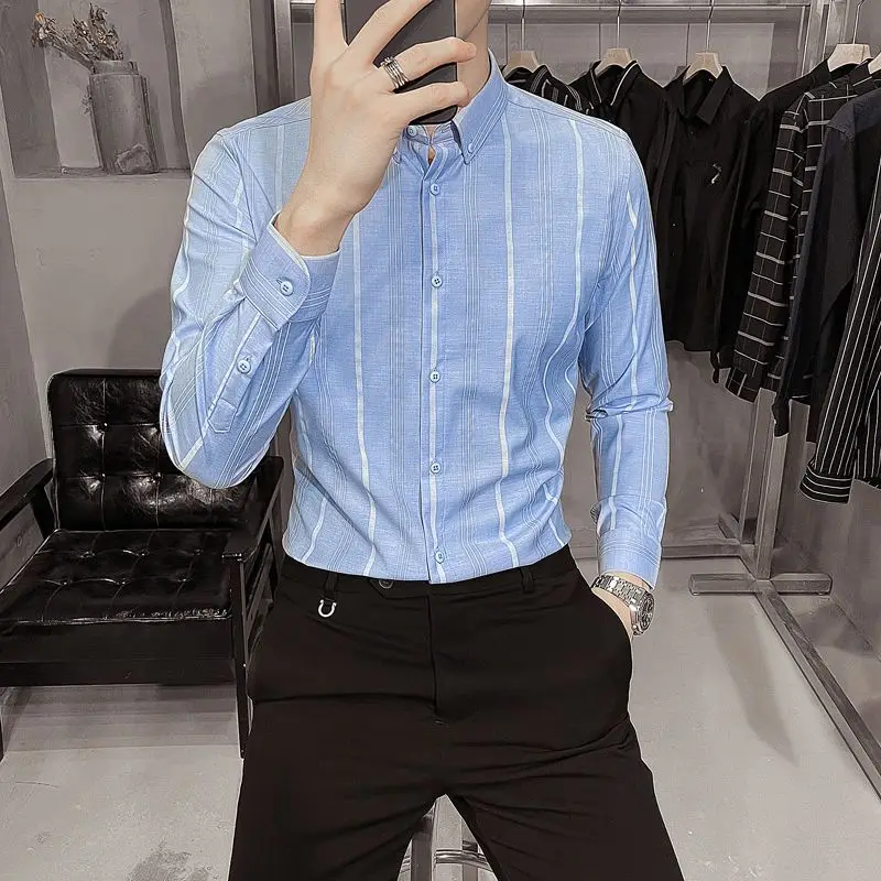 Camisas holgadas informales de negocios a la moda para hombres, ropa Formal de manga larga con cuello vuelto y botones a rayas, cómoda para