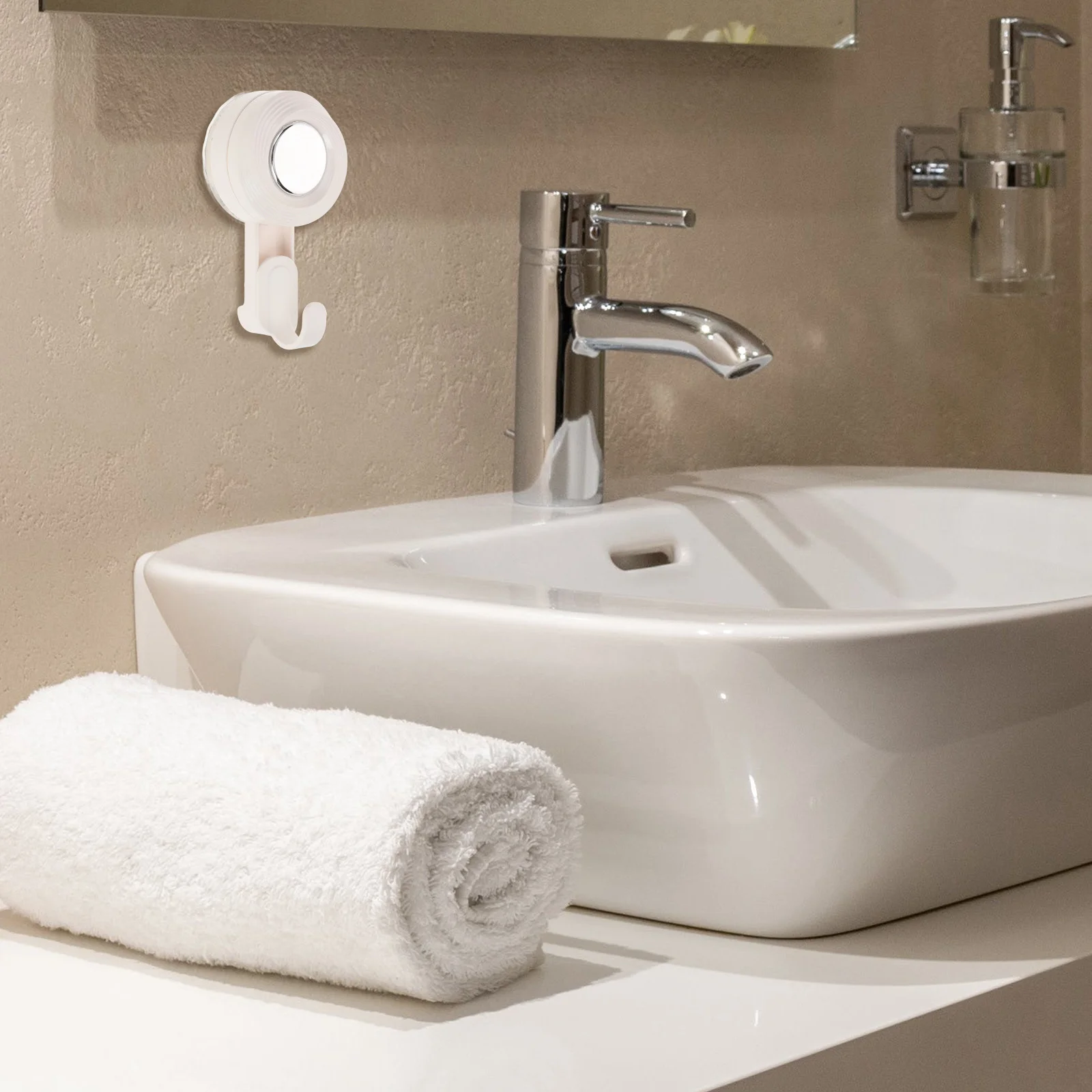 

Rotating Suction Cup Hook Compact Durable Wall Mount Bathroom Kitchen Organizer No Drill Hanging Holder For Towels