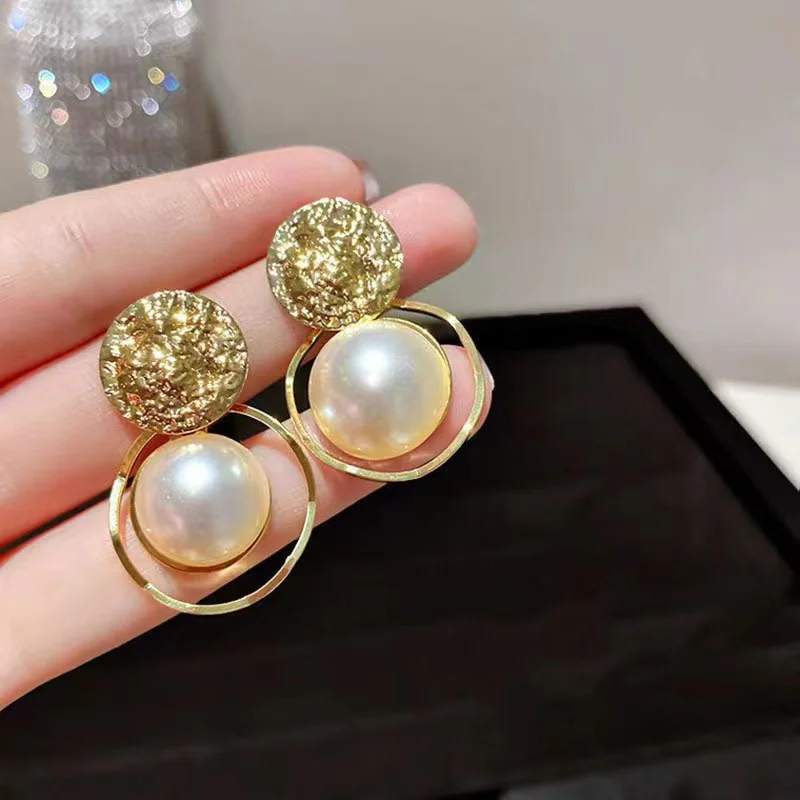 Irregular Round Large Pearl Hollowed Geometric Metal Earrings For Women Party Gift Fashion Jewelry Accessories