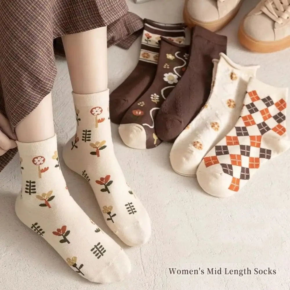 Sweet Flower Middle Tube Socks Thickened Breathable Floral Print Socks Warm Flower Knitted Mid-tube Socks Female