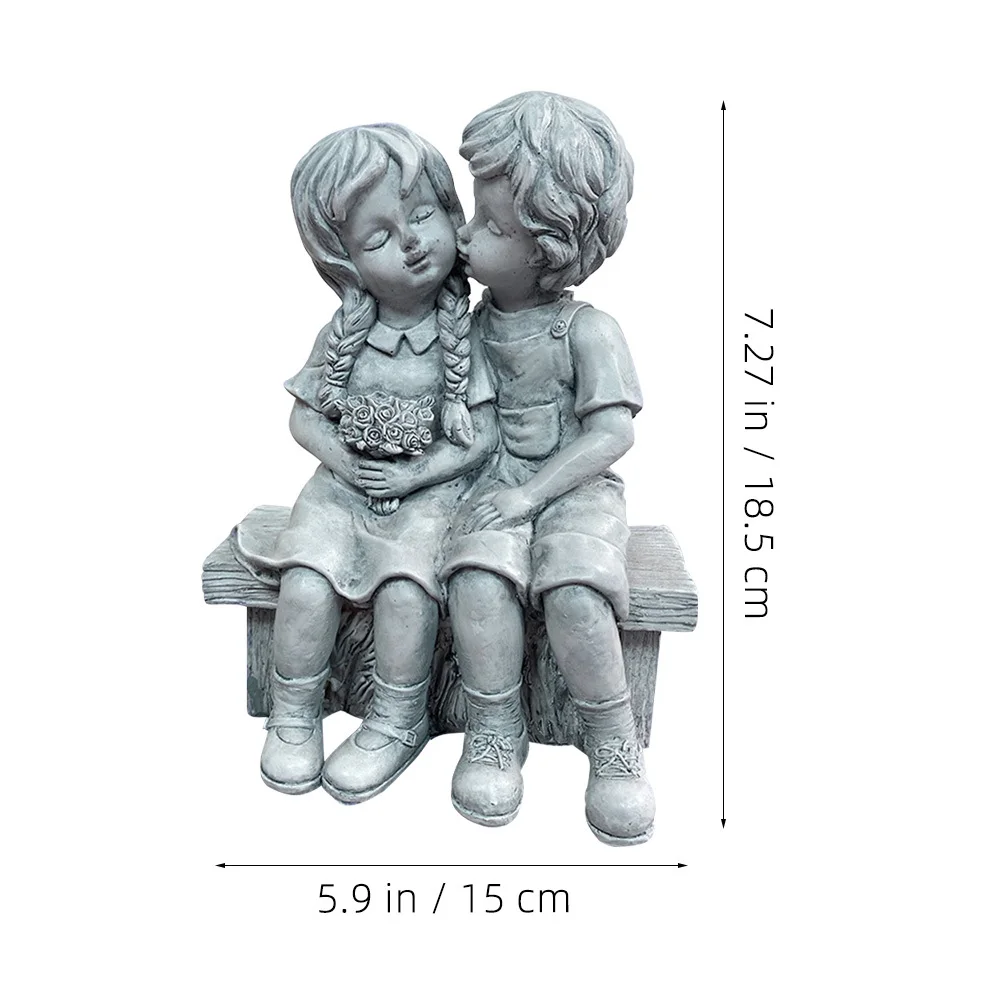 Resin Kissing Decoration Kissing Vivid Color Desktop Ornament Romantic Home Decor Tabletop Resin Craft Adorn
