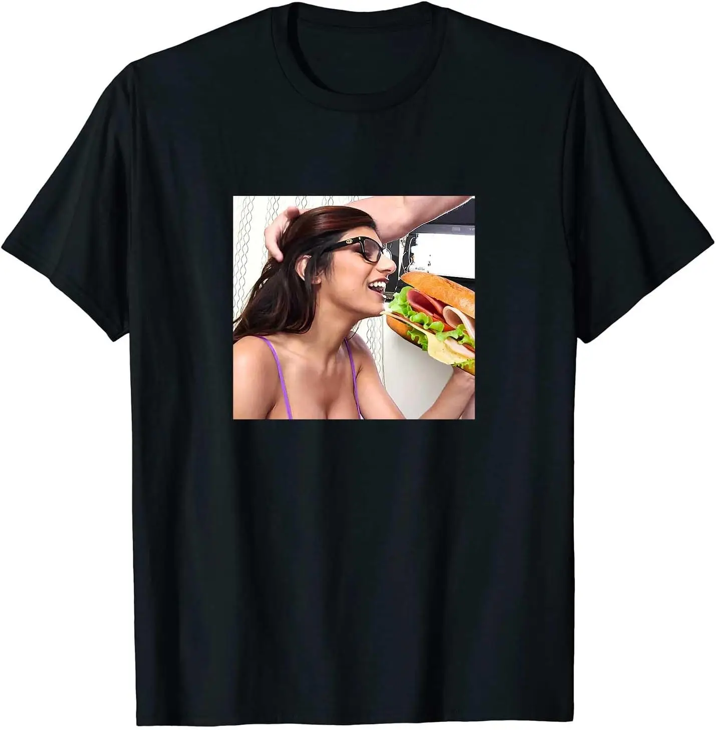Mia Pornstar Eating Sandwich T-Shirt