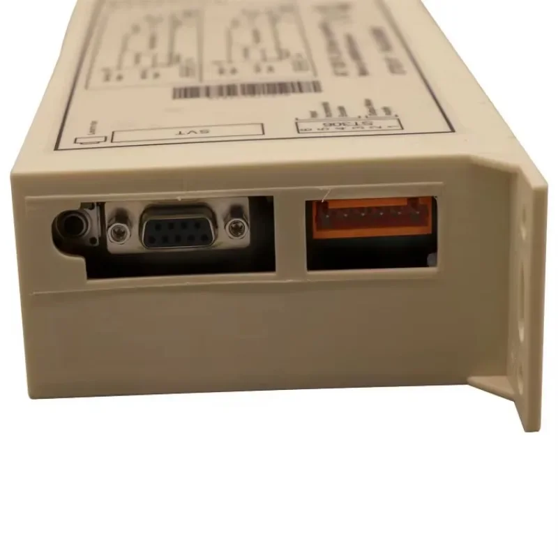 

Система контроля доступа к лифту AT120