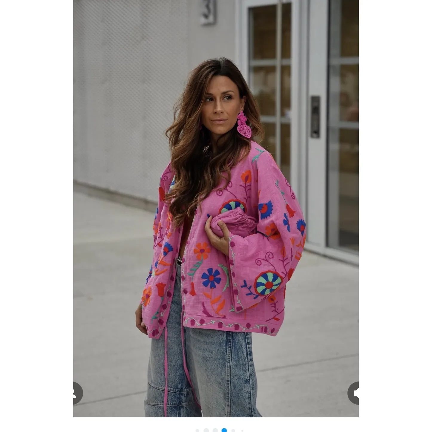 ファッショナブルなレイジースタイル 刺繍入り 多用途 着痩せカフタン ロングシャツ スイートスタイル ルーズフィット カジュアル ポリエステル繊維 長袖