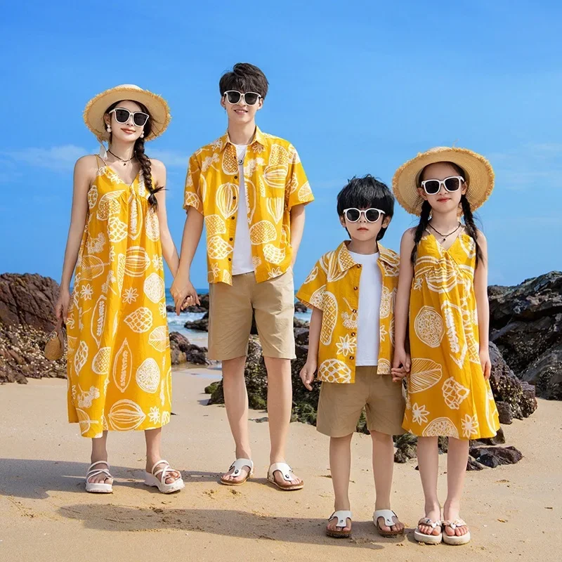 Vacation Family Matching Beach Outfit Pineapple Print Mother Daughter Dress Father Son Shirt Khaki Shorts Couple Travel Clothes