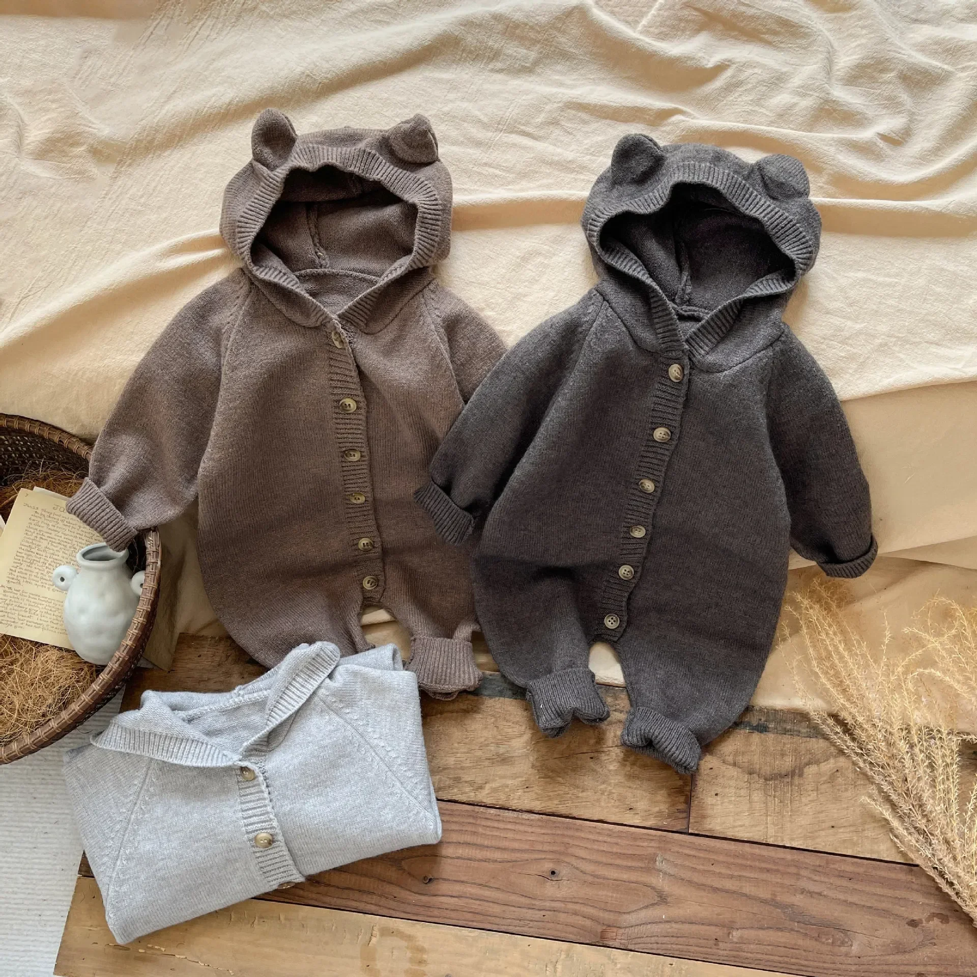 4621 ملابس الطفل 2024 الخريف محبوك الكرتون الصبي بذلة لطيف أرنب الأذن الفتاة تسلق الملابس