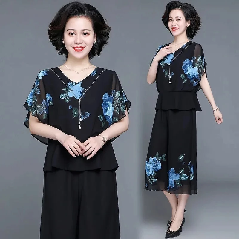 Mid aged Mother Summer Suit 2023 New 50 Year Old Women\'s Short Sleeve Top Foreign Chiffon Two Piece Set Female Elegant Print Set