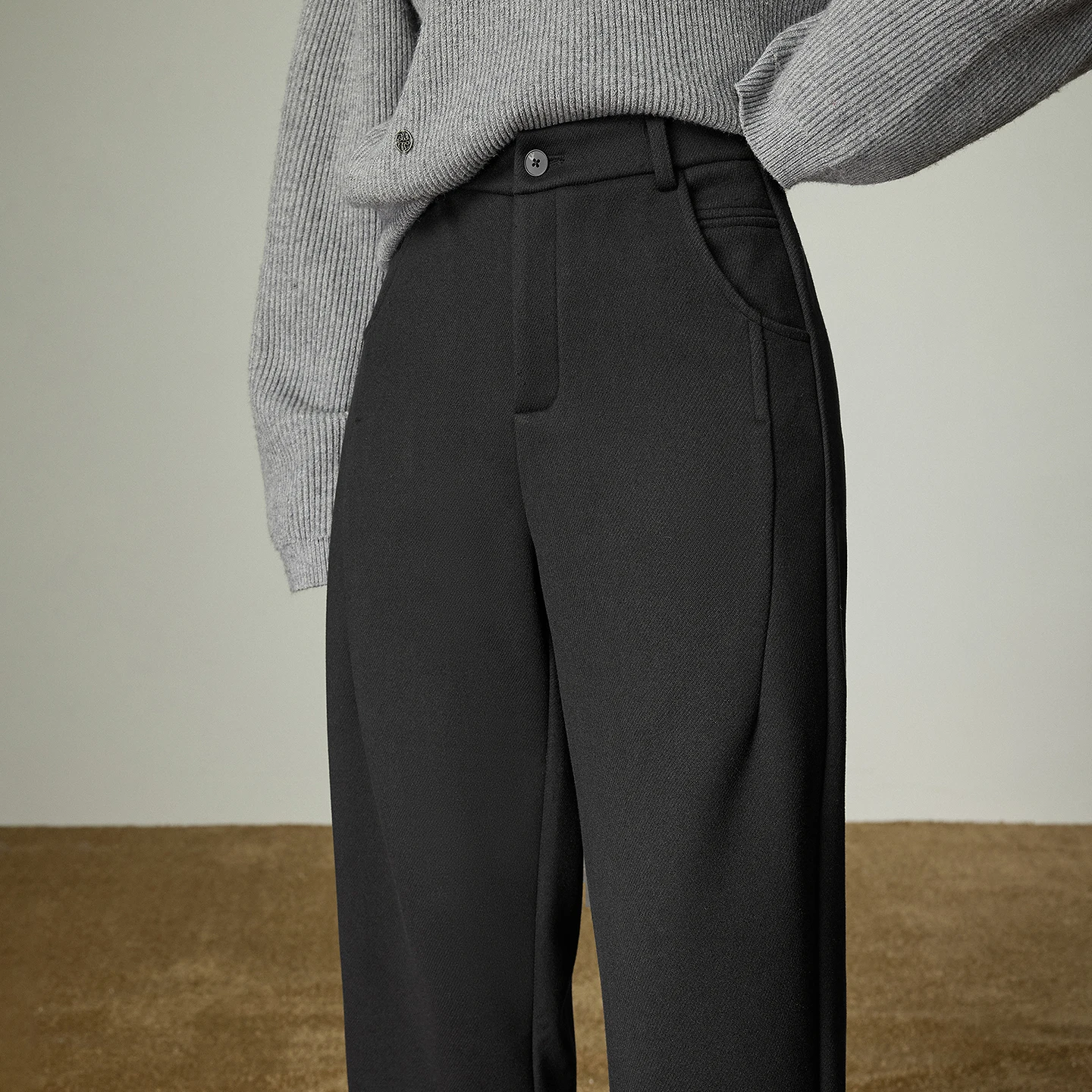 TOYOUTH سراويل تقليدية نسائية 2025 شتاء جديد ريترو مفكك نصف شق تصميم الصوف مبطن السراويل الصوفية اقتصاص #4