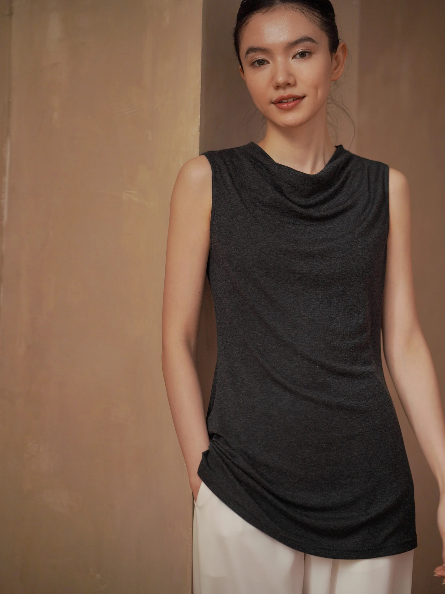 Hacikis High Intelligence Vest Top Sleeveless Loose Long Commute Slimming Women's Fashion Summer T-Shirt City Walk Business