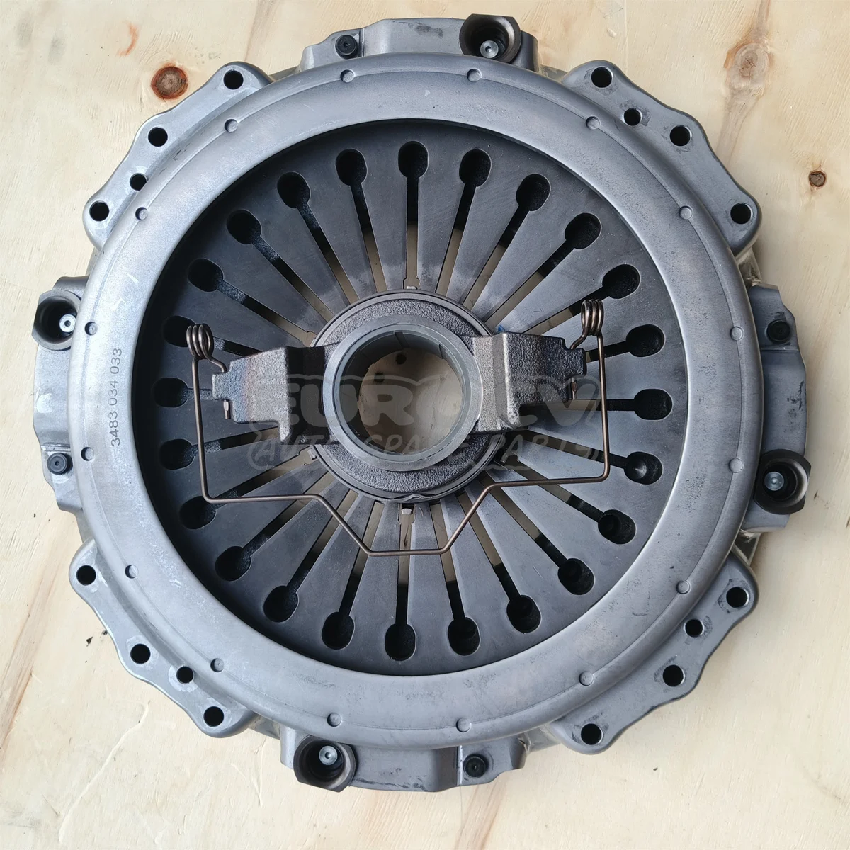 Spare Parts for Volvo Trucks VOE 20569126 TA Clutch Pressure Plate 3483034033