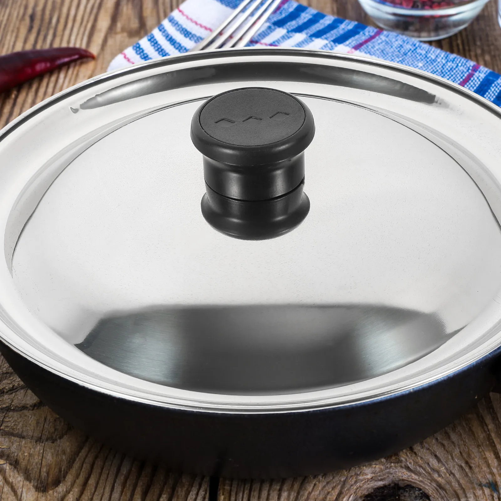 Stainless Steel Universal Pan Lid Pot and Frying Pan Cover Metal Pot Lid Kitchen Cooking Kitchen Supplies Metal Pans Cover