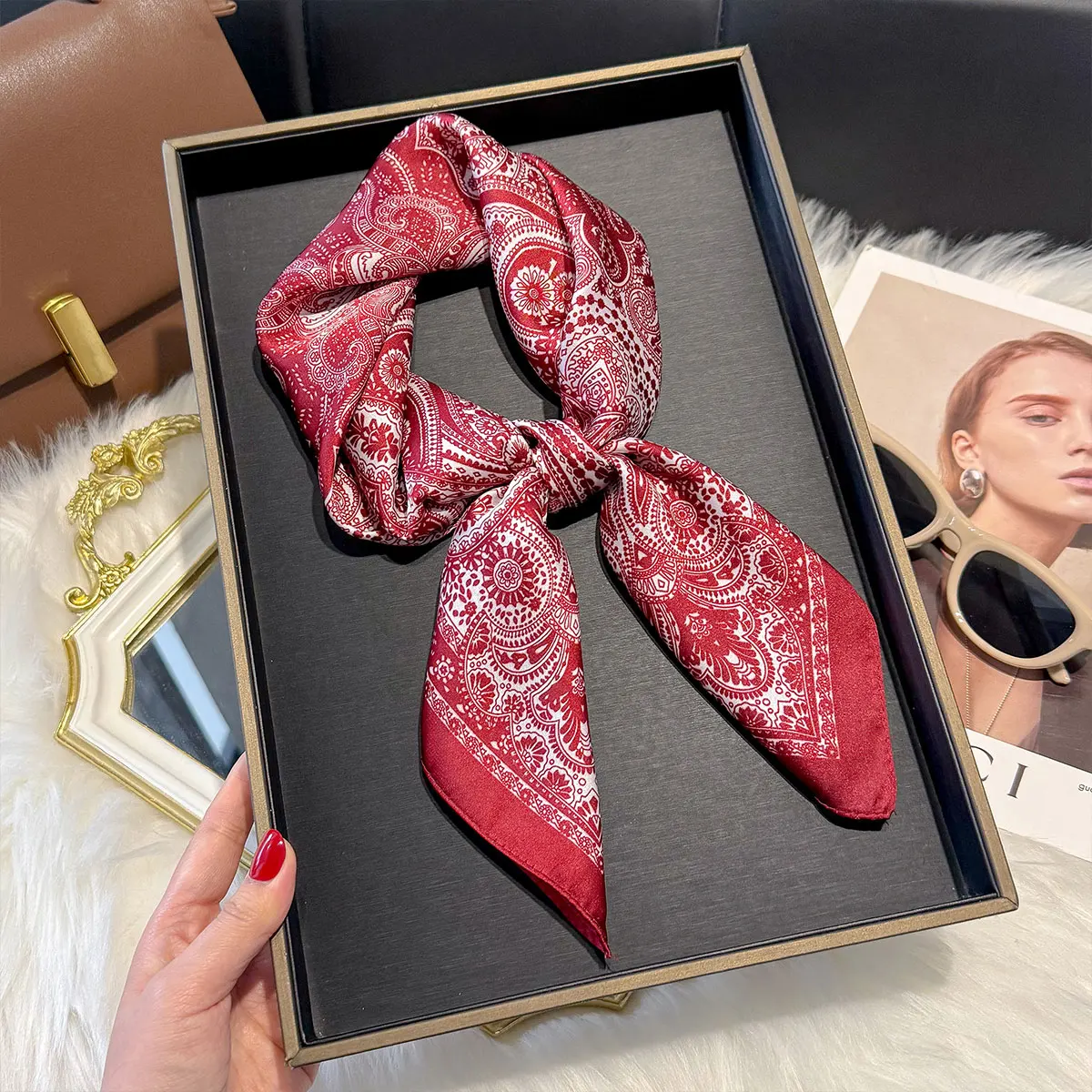 ฤดูใบไม้ผลิและฤดูใบไม้ร่วงใหม่ Paisley ผ้าพันคอผู้หญิงซาติน Shawl Wrap Hijab หญิงผมหรูหราผ้าโพกศีรษะ Sun Protection Bandana