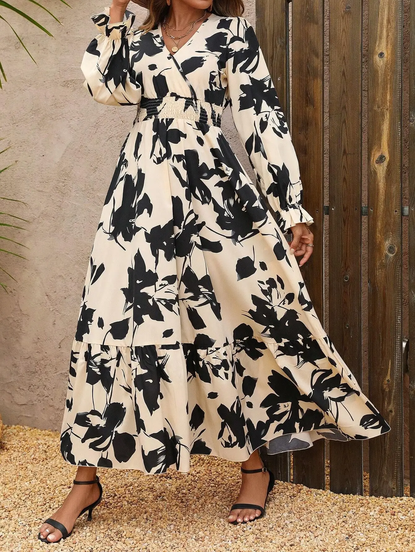 Vestido de manga larga con cuello en V para mujer, ropa con estampado de flores, puños con volantes y pliegues, novedad