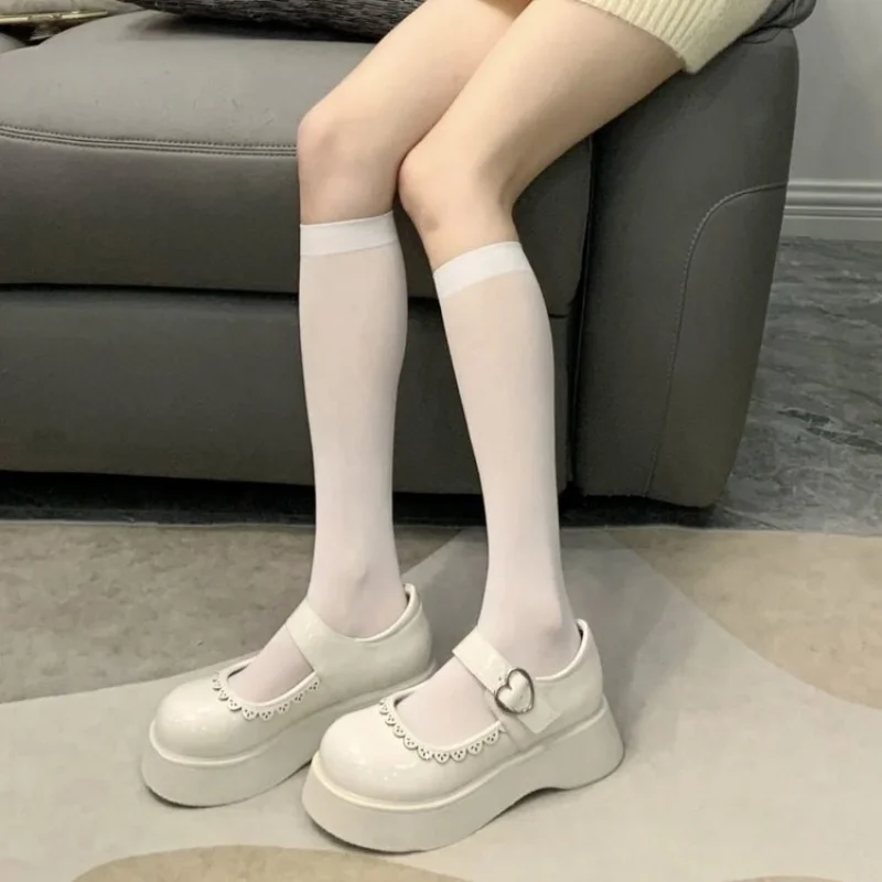 

Нишевые удобные одинарные туфли, универсальные маленькие кожаные туфли в стиле ретро, женская обувь Мэри Джейн на толстой подошве