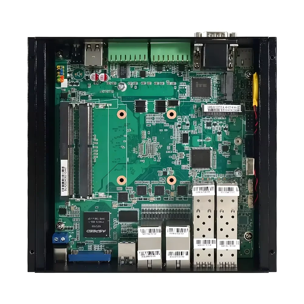 Scatola per PC industriale incorporata Intel Atom C3958 C3758 con RS485 COM GPIO 4x 10G SFP e I226x4 Lan Mini firewall senza ventola PC desktop