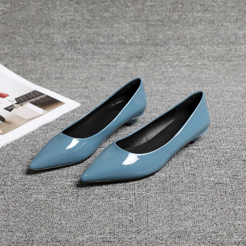Spring and Summer New Commuter Style Pointed Mid Low Heel Single Shoes for Women with Thin Heels and Lacquer Leather Work Shoes