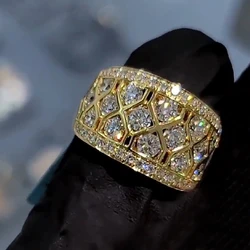 Huitan Gorgeous Women Wedding Rings Full with Bling Bling Cubic Zircon Engagement Party Statement Accessories for Female Jewelry