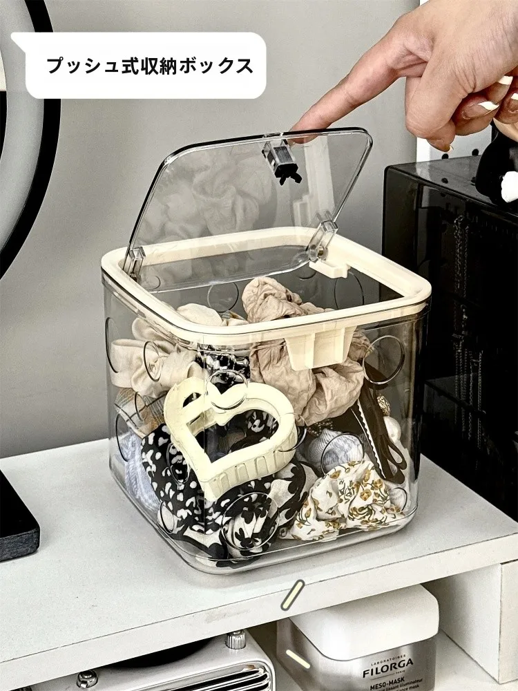 

Коробка для хранения детских аксессуаров для волос: резинки, заколки, зажимы. Простой дизайн, однотонная пластиковая коробка для рабочего стола...