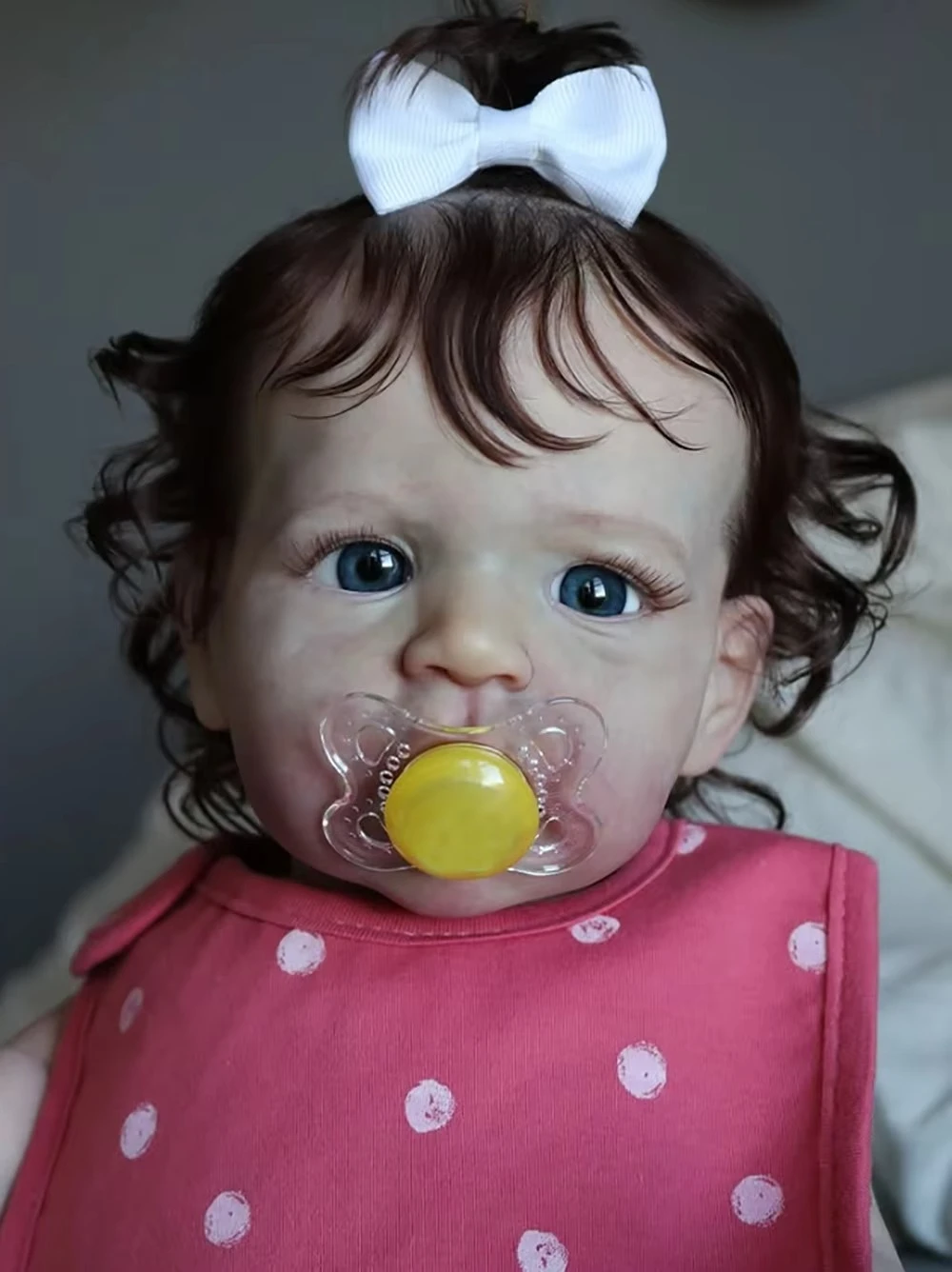 24Inch Reborn Sandie Real Photo Baby Girl Handmmade Multiple Layers Painting 3D Skin with Implantation Hair Dolls Gift for Xmas
