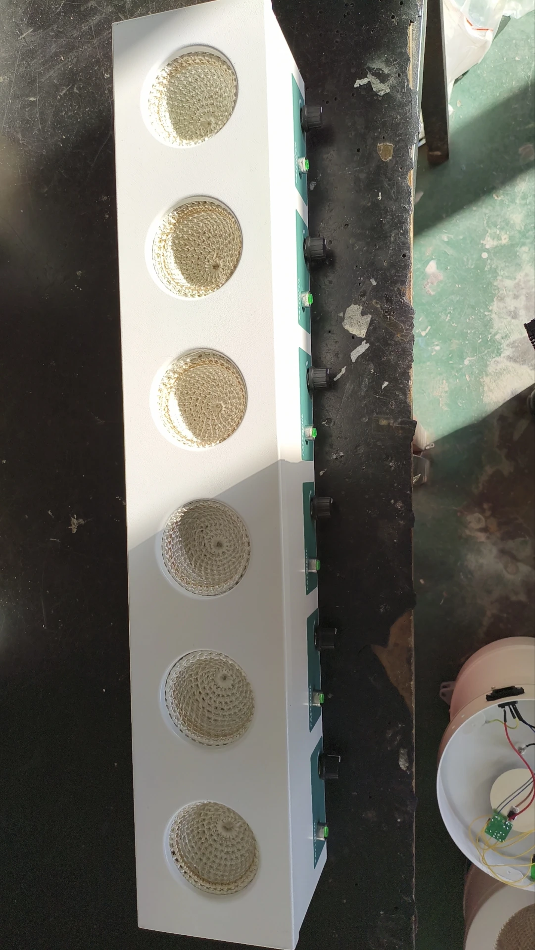 Four-Row 100ml Electric Laboratory Heating Mantle Equipment Features Heat Treatment for Laboratory Use