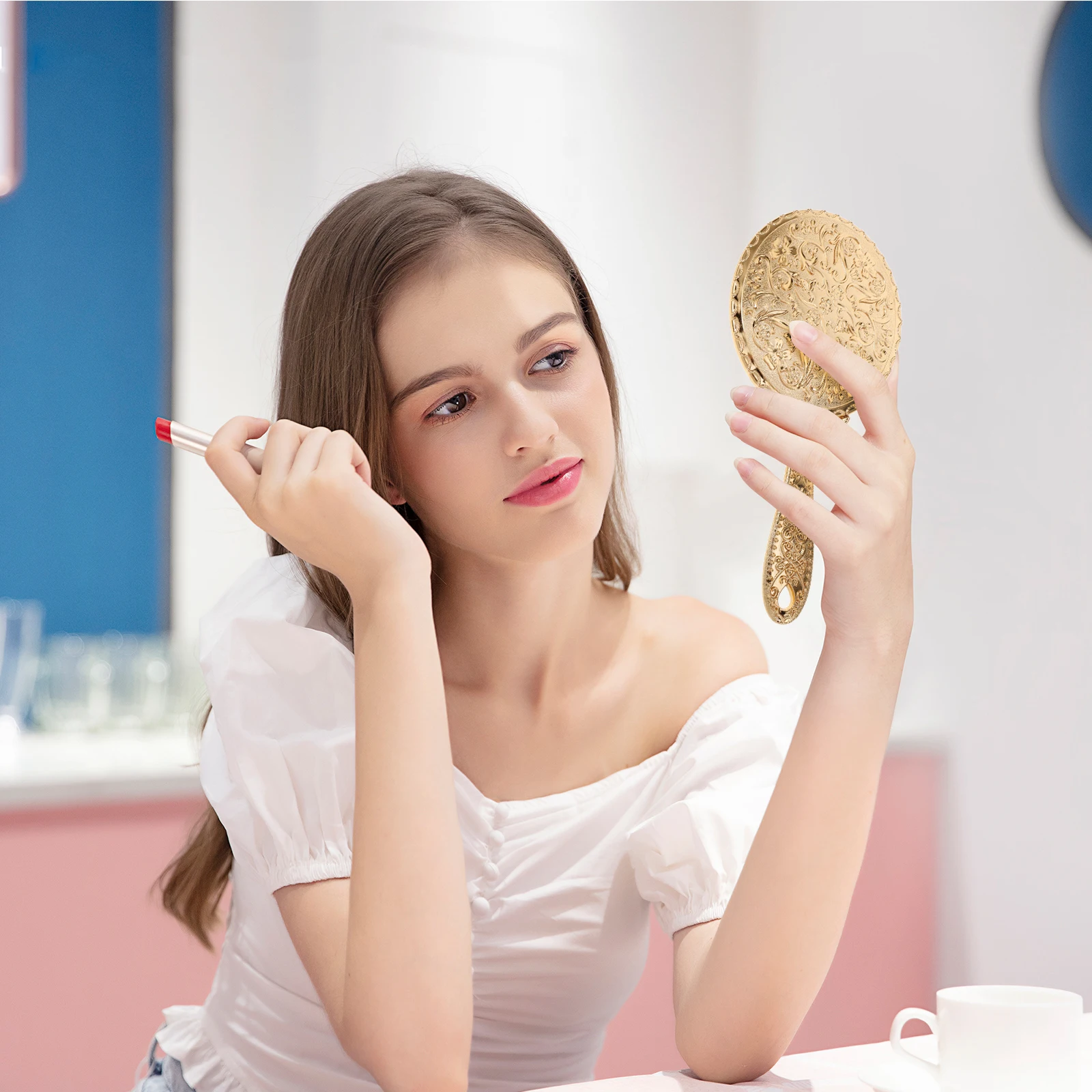 Espejo de mano de oro rosa para mujer, espejo portátil reflectante de diseño tallado Vintage para uso diario, 1 Uds.