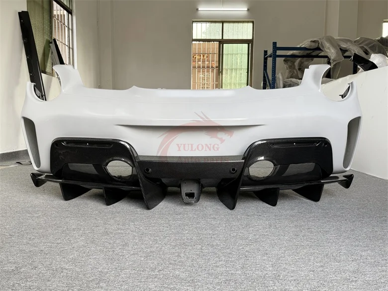 High quality body kit Pista style dry carbon fiber rear bumper for Ferrari 488 GTB Spider